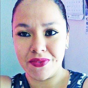 Meet your Posher, Sandra